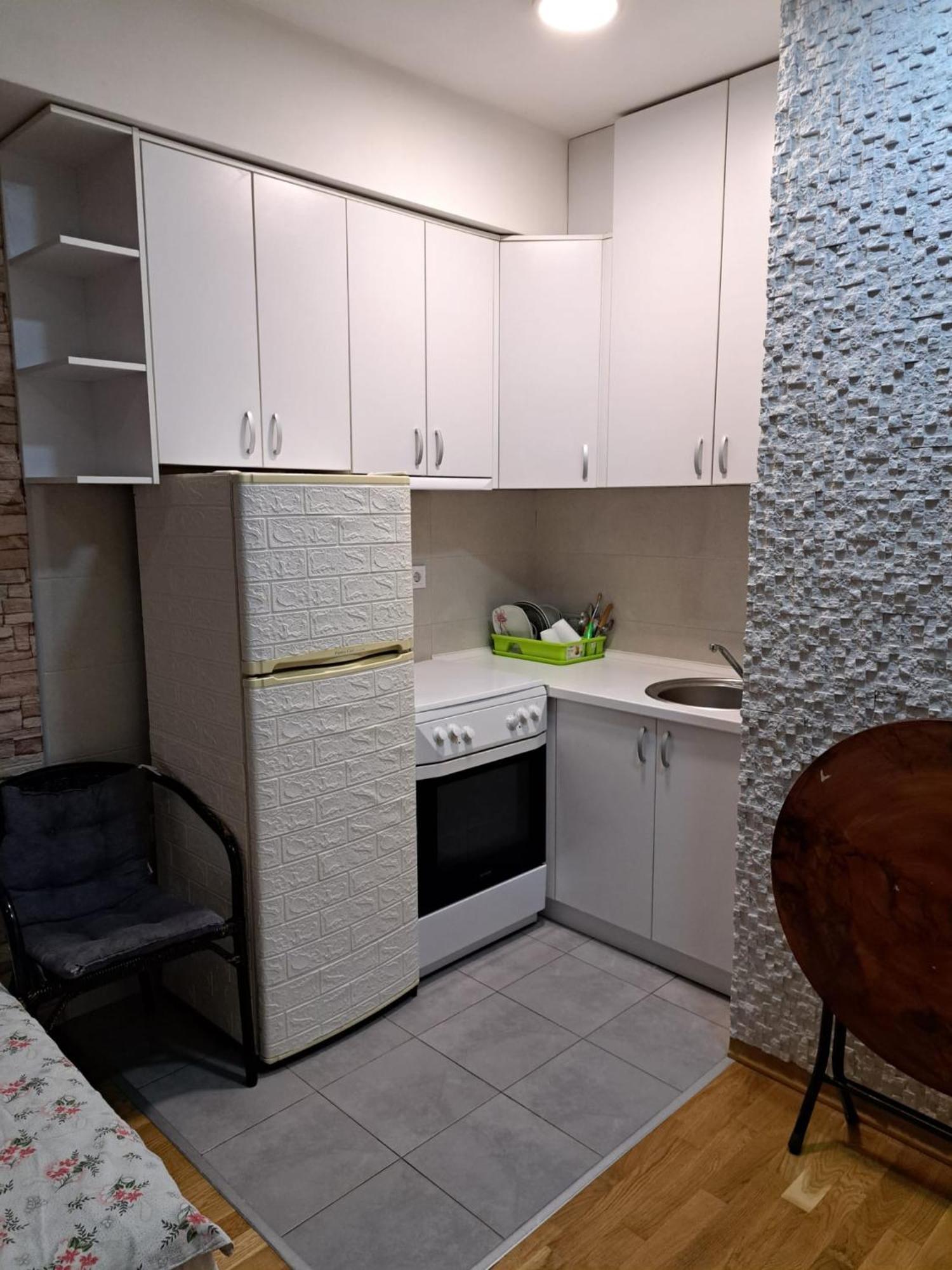 Wonderful Studio Apartment In Skopje Center ภายนอก รูปภาพ